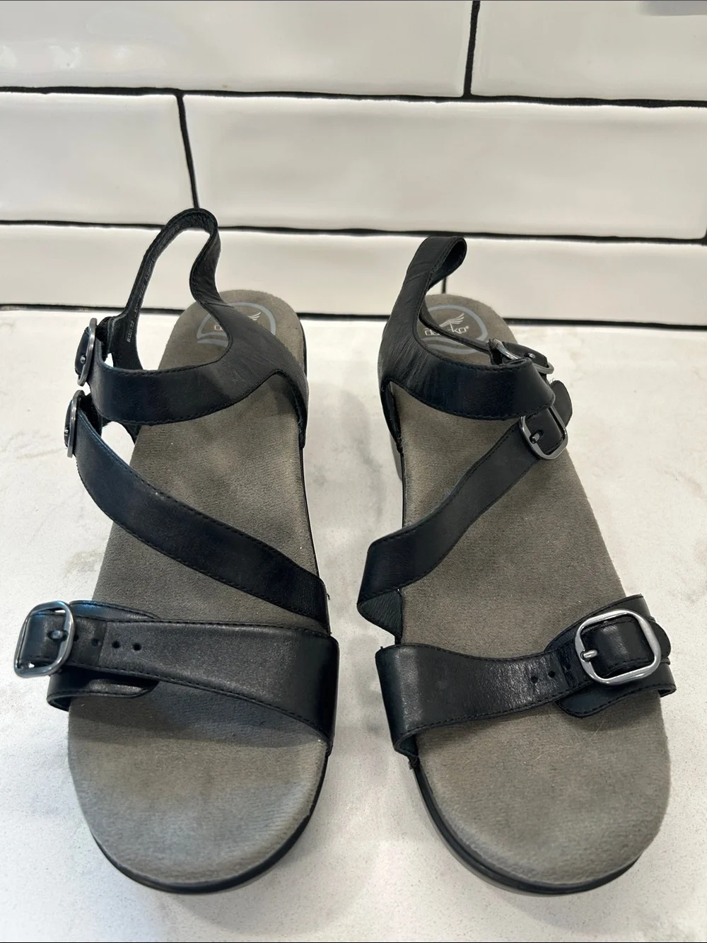 Dansko Sacha Black Comfort Sandal Women's 11.5/42 Euro Wedge Summer